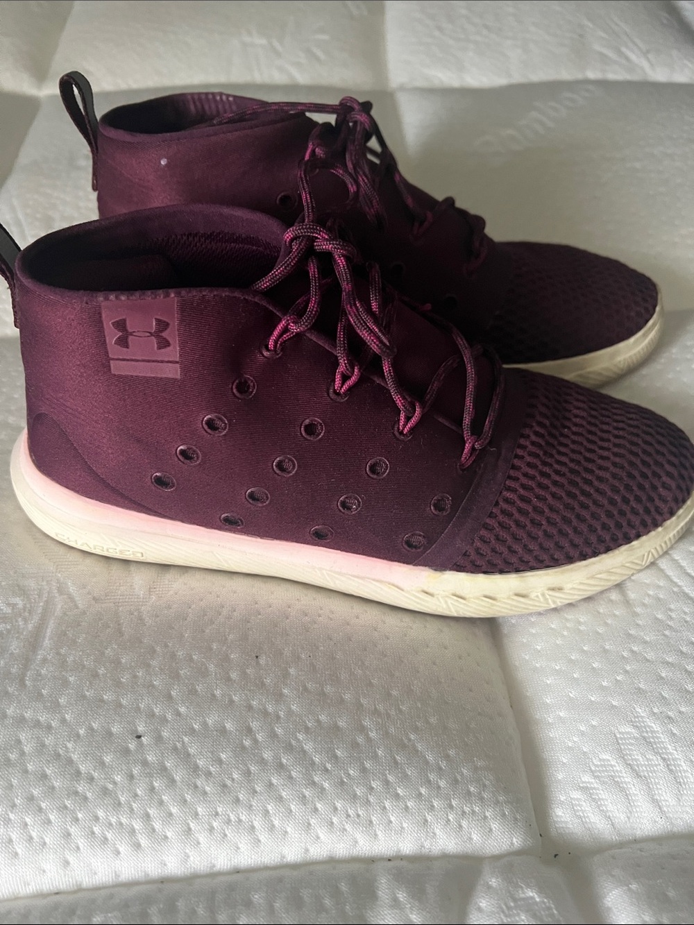 Under Armour Women's Burgundy Maroon Lace-Up Ankle Sneakers